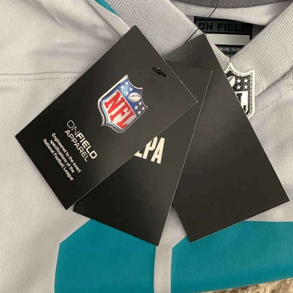 Trevor Lawrence Jersey - Picture 10 of 12